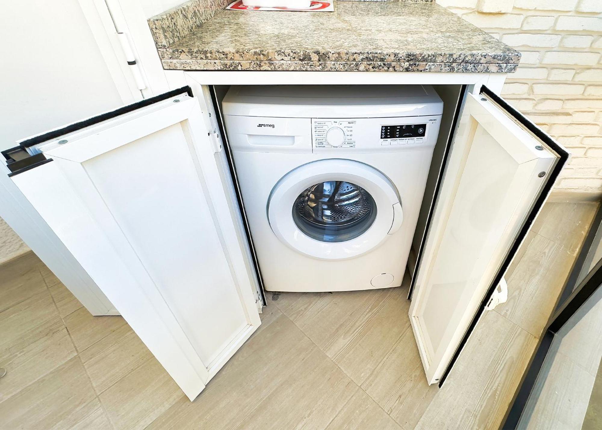 Skol 350. Great 2 Bedroom In Skol Vakantiehuis Marbella